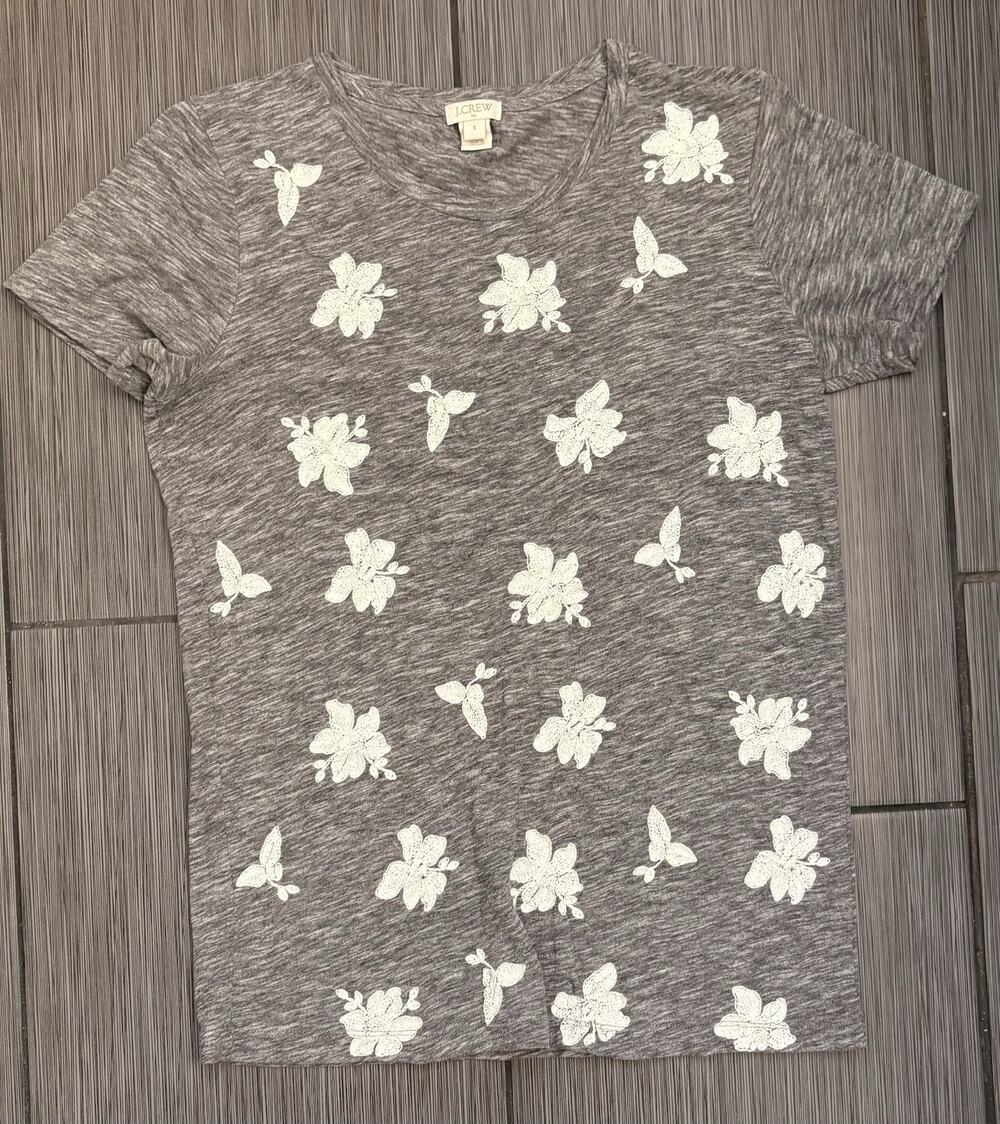 J.Crew Crew Neck T-shirt Heathered Gray Slub W/White Embroidered Flowers Small